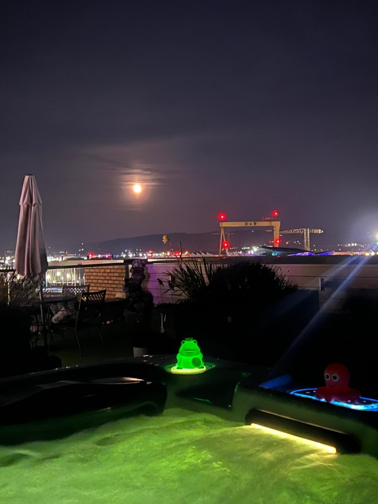 James Clow Bed & Breakfast เบลฟาสต์ ภายนอก รูปภาพ