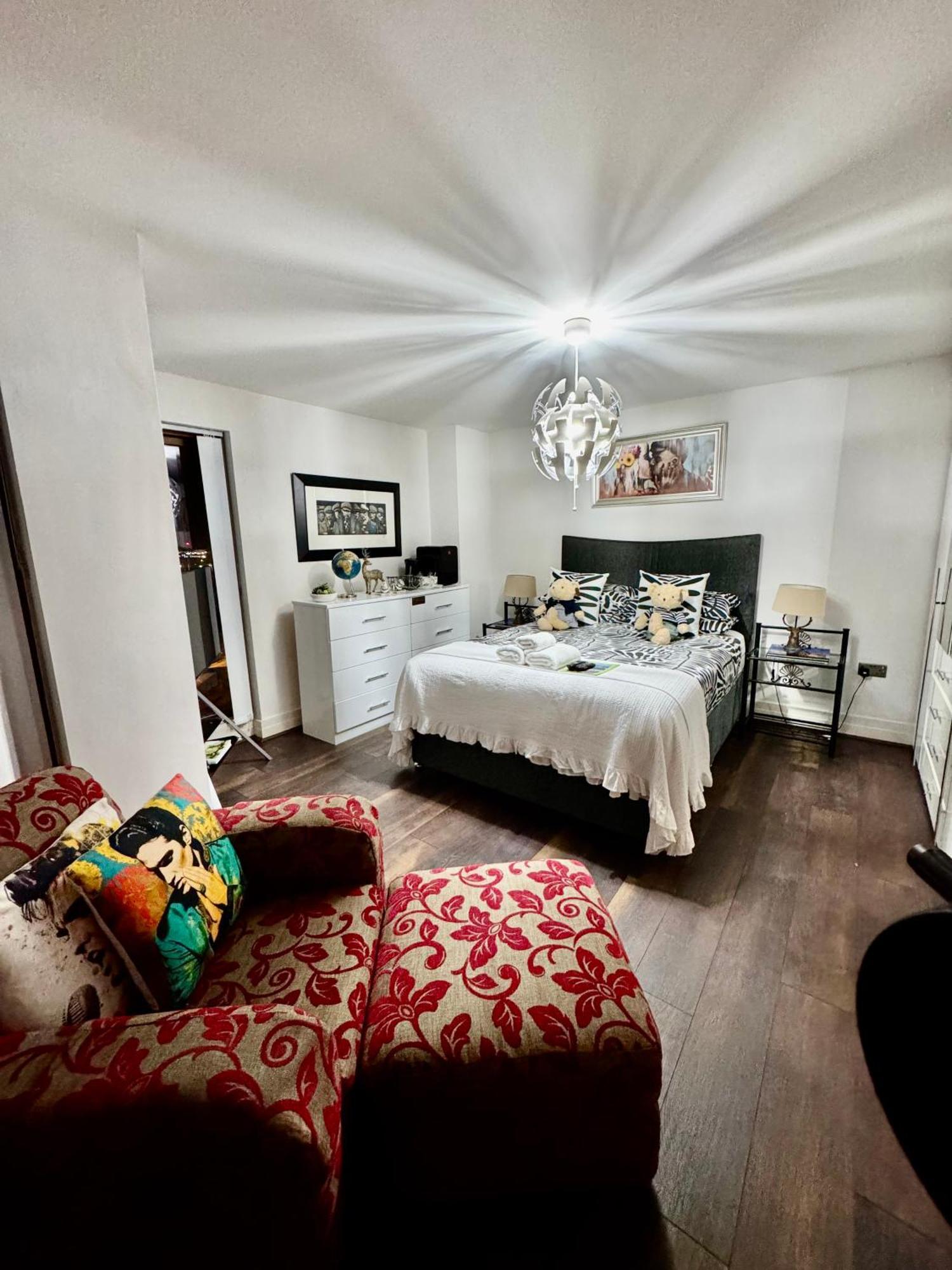 James Clow Bed & Breakfast เบลฟาสต์ ภายนอก รูปภาพ