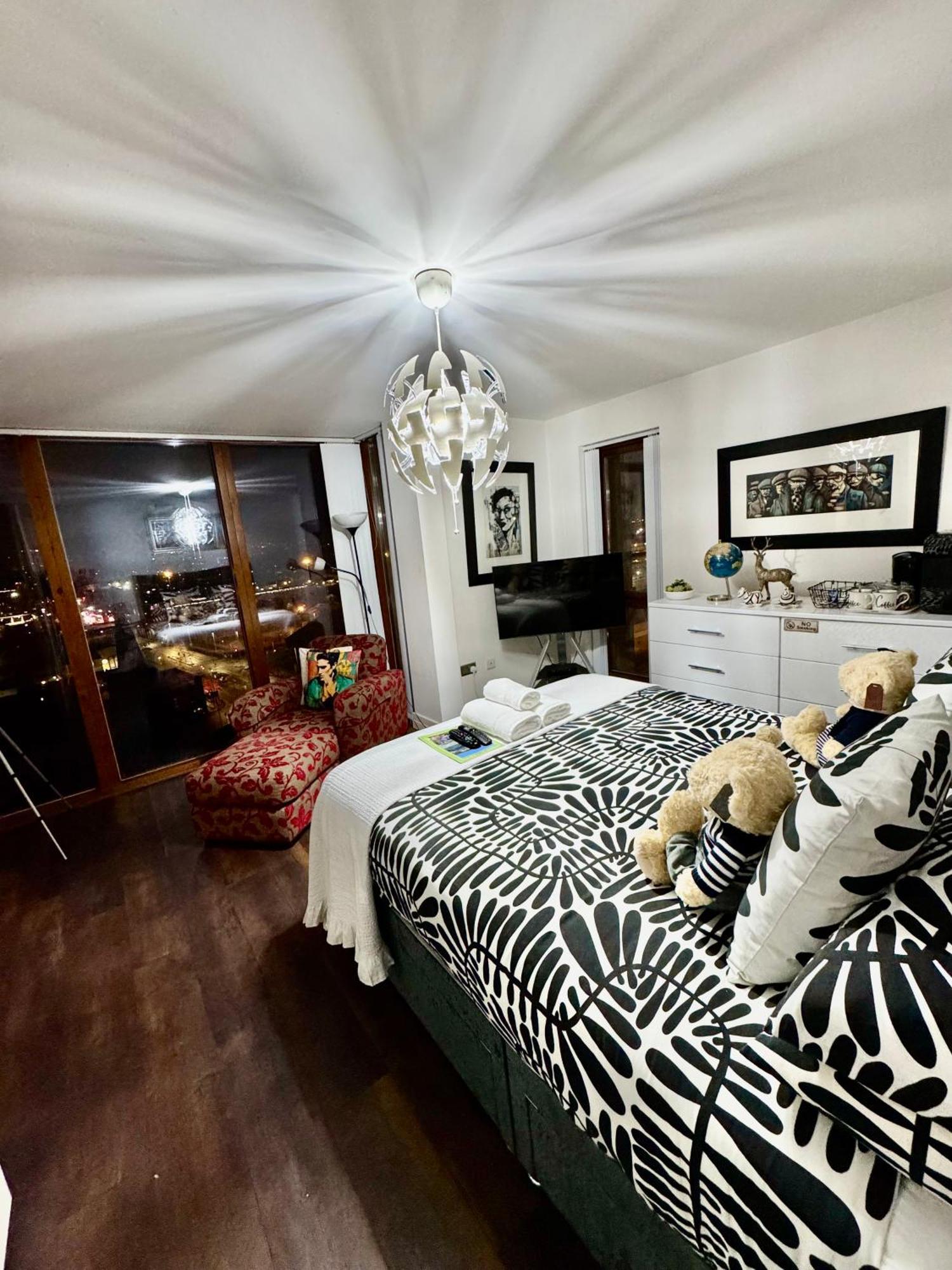 James Clow Bed & Breakfast เบลฟาสต์ ภายนอก รูปภาพ