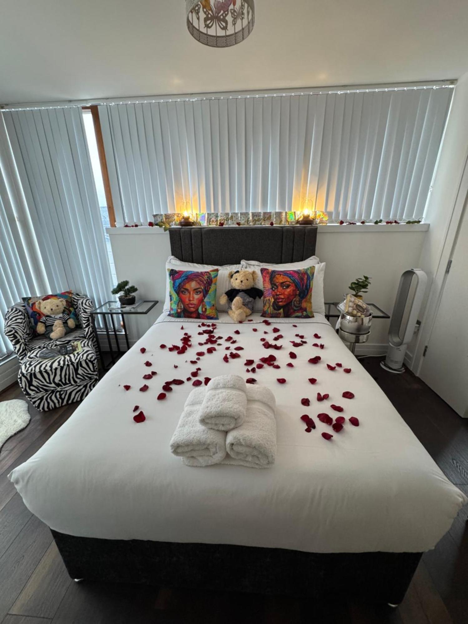 James Clow Bed & Breakfast เบลฟาสต์ ภายนอก รูปภาพ